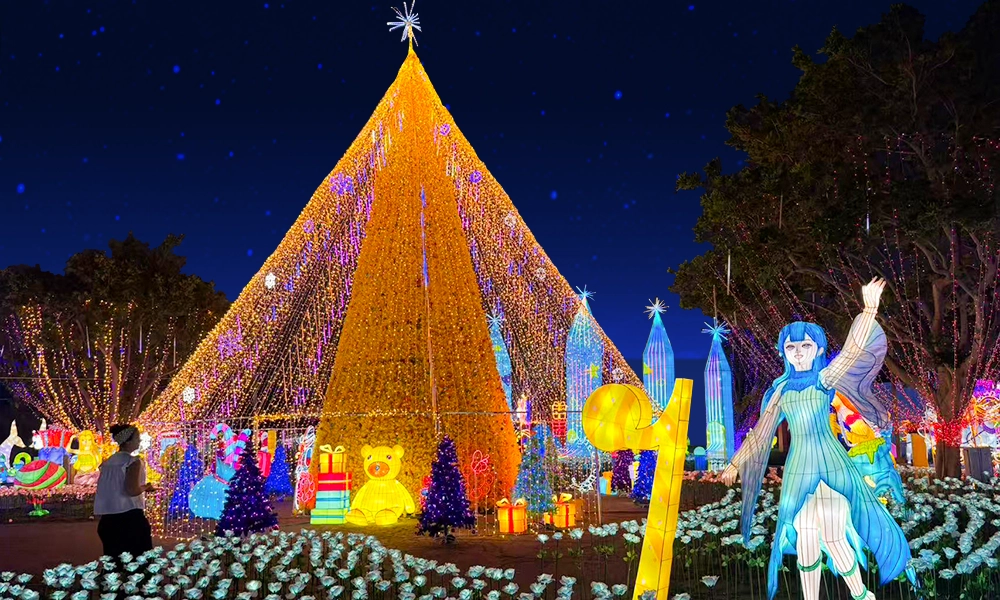 15M Lights & a Giant Christmas Tree Illuminate Wonder