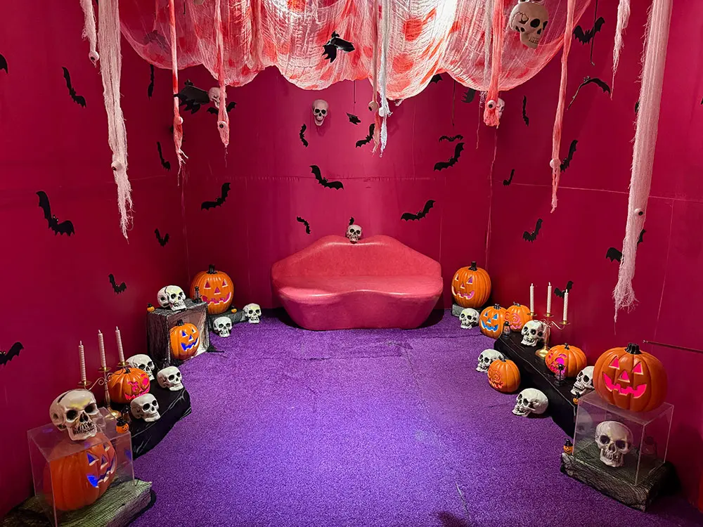 Themed Photo Boxes